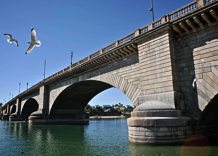 London Bridge 3* Lake Havasu City