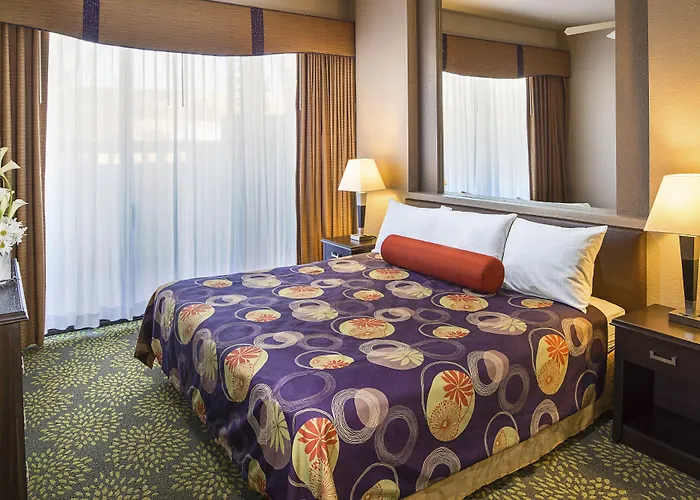 Hotel London Bridge Lake Havasu City