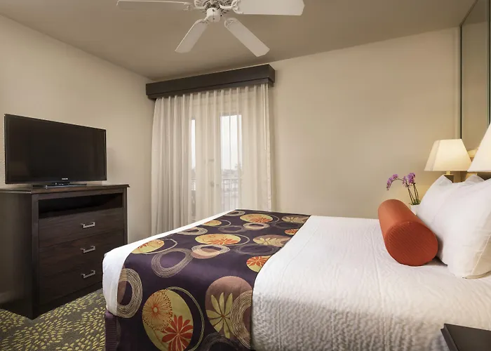 Hotel London Bridge 3*